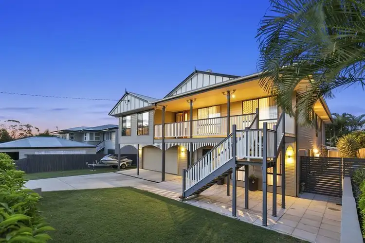 56 Bonneville St, Holland Park West QLD 4121