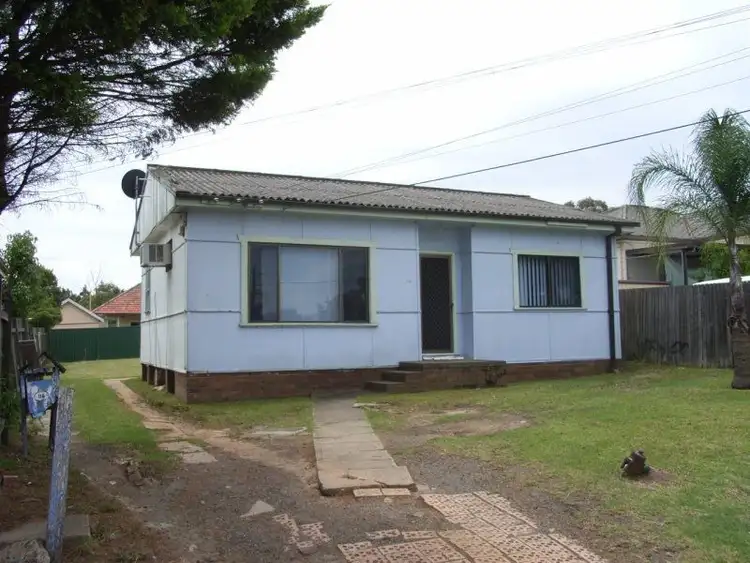 116 Orchadleigh St, Guildford NSW 2161