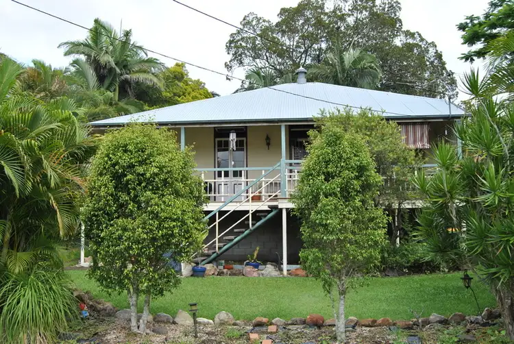 3 Roma Street, North Booval QLD 4304