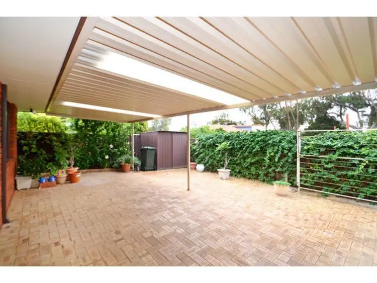 Fifth view of Homely house listing, 7 Baslow Court, Carine WA 6020