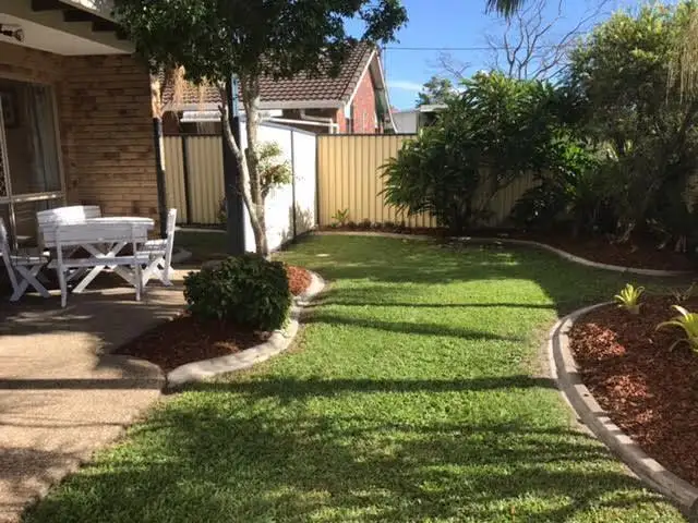 1/12 Leyte Avenue, Palm Beach QLD 4221