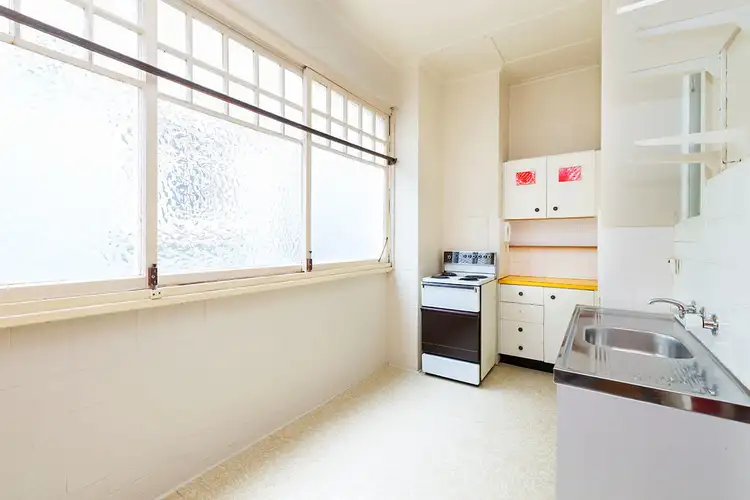 Third view of Homely studio listing, 8/233 Darlinghurst Road, Darlinghurst NSW 2010