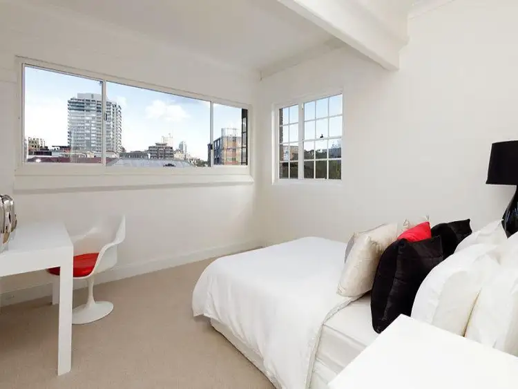 Third view of Homely apartment listing, 14/20 St Neot Avenue, Potts Point NSW 2011
