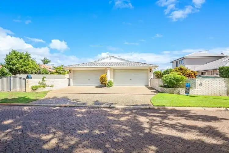 Fifth view of Homely house listing, 2/24 Tradewinds Drive, Banksia Beach QLD 4507