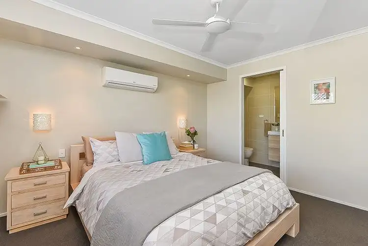 Fifth view of Homely house listing, 6 Leanne Crt, Mount Warren Park QLD 4207