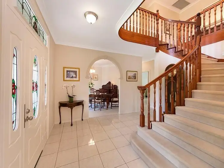 Fifth view of Homely house listing, 2 TURNBERRY PLACE, Carindale QLD 4152