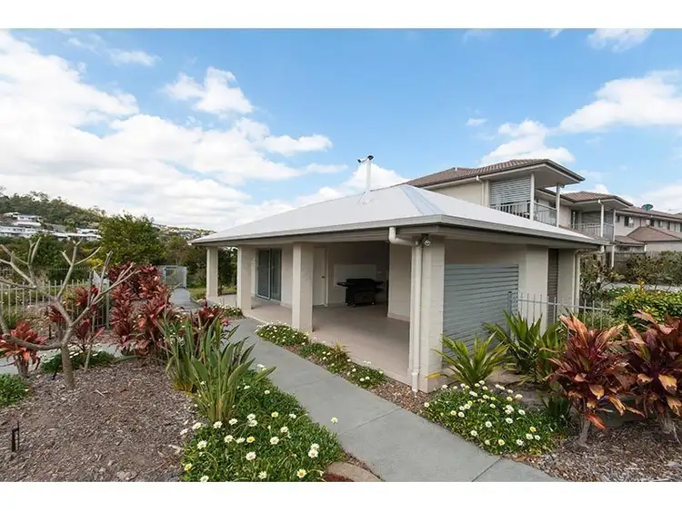 Fifth view of Homely townhouse listing, 2/30 Carmarthen Circuit, Pacific Pines QLD 4211