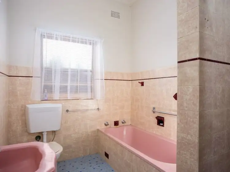 Fifth view of Homely house listing, 88 Peter Street, Wagga Wagga NSW 2650