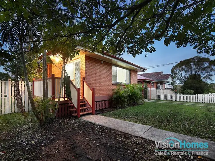 Third view of Homely house listing, 18 GIBBS ST, Riverview QLD 4303