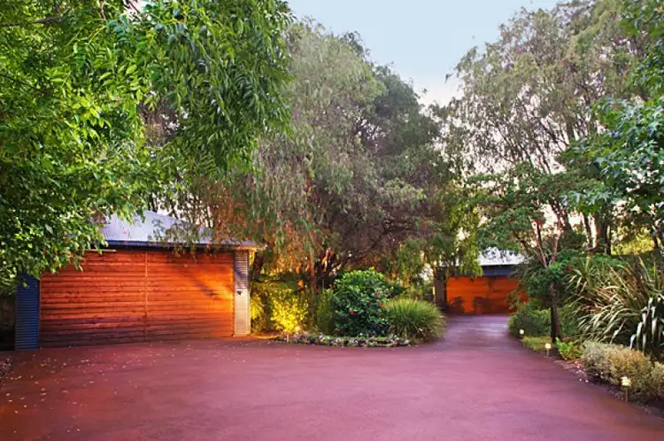 24 Friesian Grove, Bovell WA 6280
