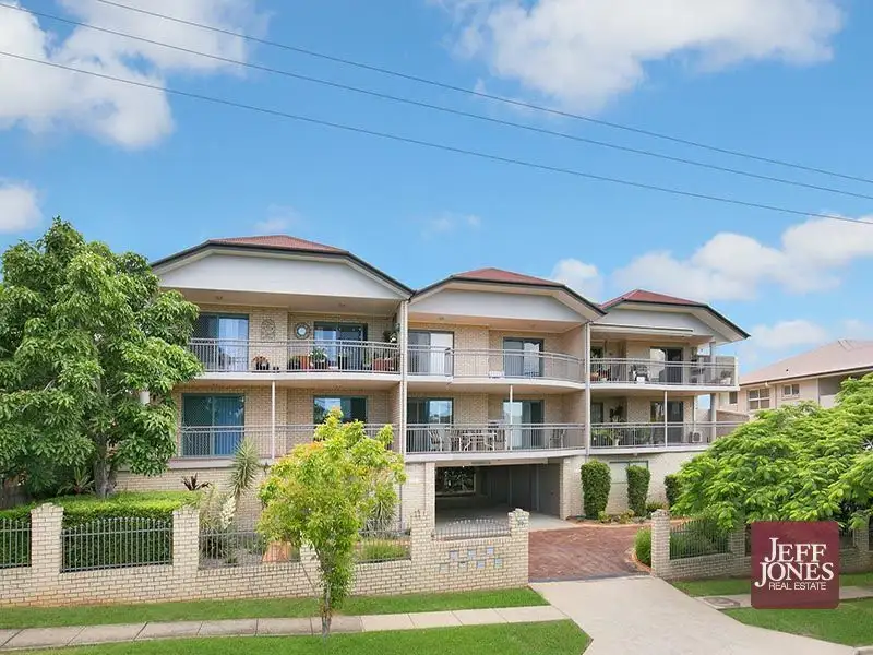 Main view of Homely unit listing, 6/39 Rolle Street, Holland Park West QLD 4121
