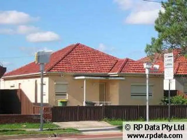 163 Great Western Highway, Mays Hill NSW 2145