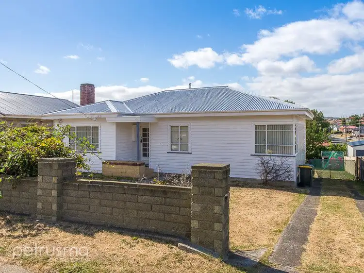 7 Edinburgh Crescent, Goodwood TAS 7010