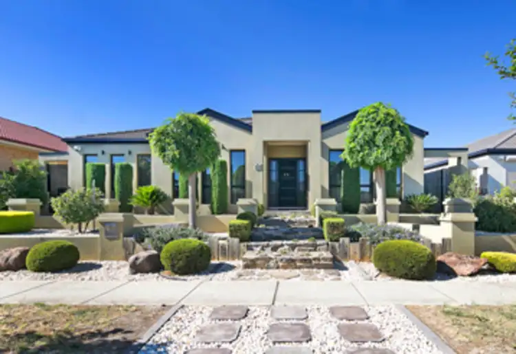 42 Mary Gillespie Ave, Gungahlin ACT 2912