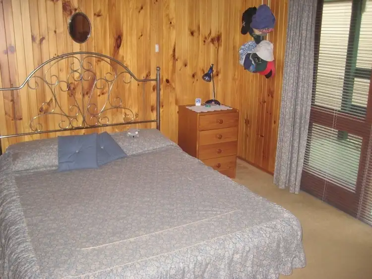 Sixth view of Homely house listing, 4 Danica Crt, Bright VIC 3741