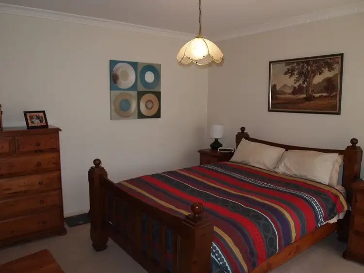 Fourth view of Homely house listing, 2 Colonial Court, Bright VIC 3741