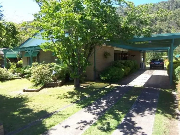 11 Spion Kopje Road, Bright VIC 3741