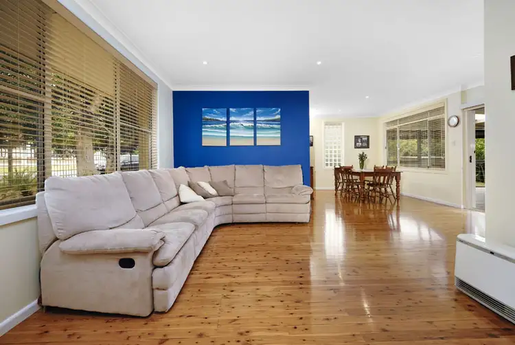 5A The Avenue, Heathcote NSW 2233
