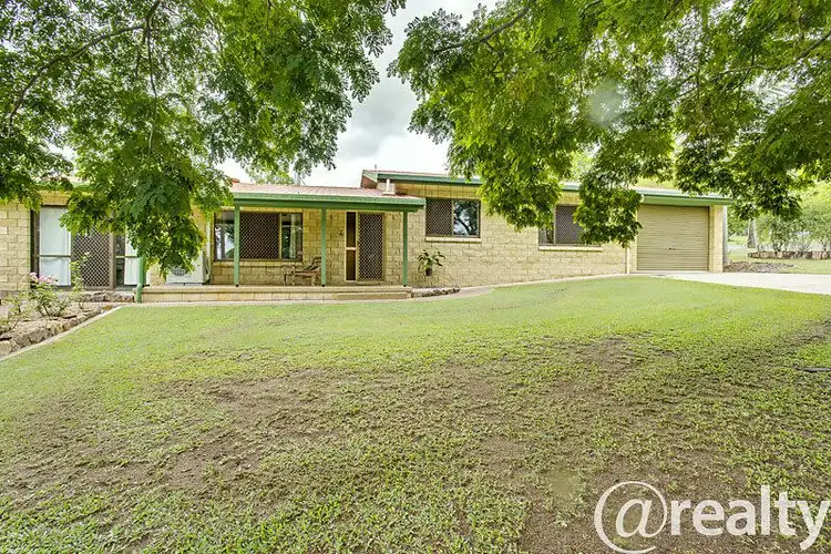 3 Daphne St, Southside QLD 4570