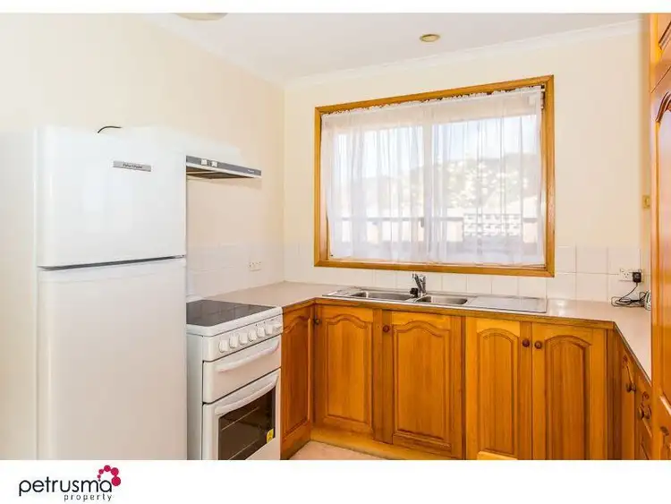 Third view of Homely villa listing, 5/141 Gordons Hill Road, Lindisfarne TAS 7015
