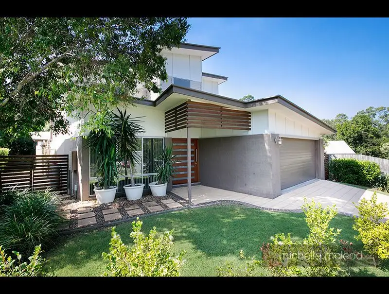 Main view of Homely house listing, 5 Lomandra Place, Chapel Hill QLD 4069