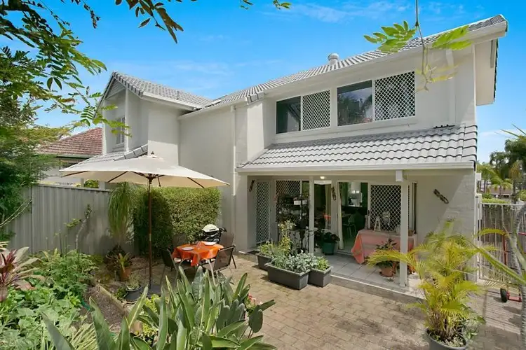 Main view of Homely townhouse listing, 7/28 Chester Tce, Southport QLD 4215