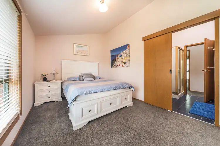 Seventh view of Homely house listing, 8 Hawkesbury Close, Bateau Bay NSW 2261