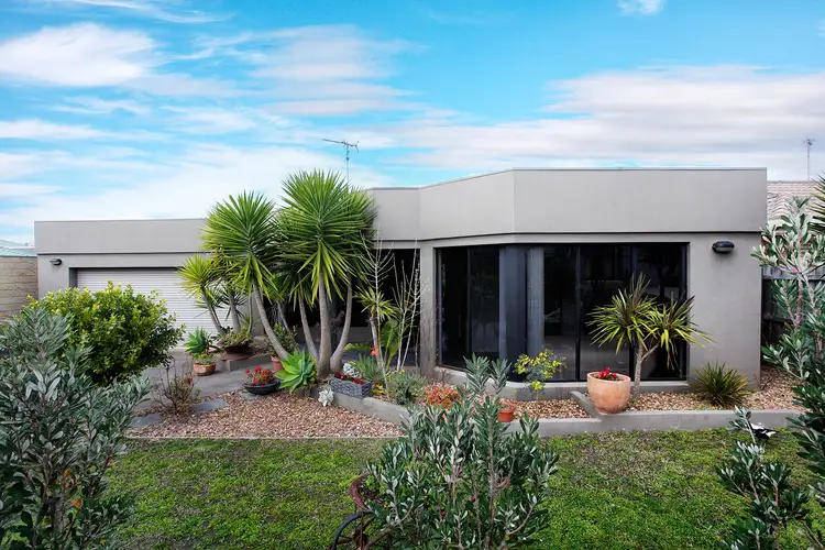 28 Glaneuse Avenue, Torquay VIC 3228