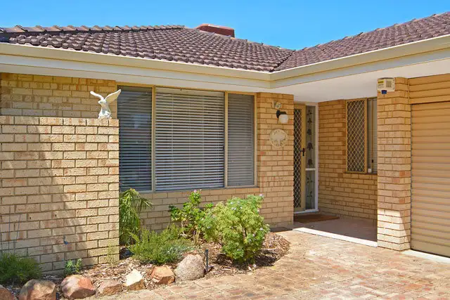 Second view of Homely house listing, 7 Scarcliffe Way, Carine WA 6020