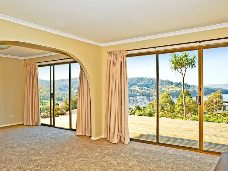 11 Oxleys Road, Kettering TAS 7155