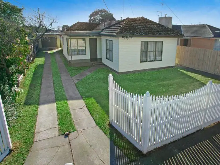 31 Wilton Avenue, Newcomb VIC 3219