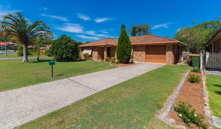 11 Scarborough Way, Dunbogan NSW 2443