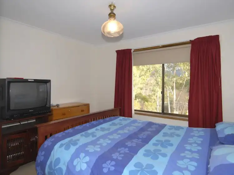 Seventh view of Homely house listing, 2/18 Bentley Road, Lenah Valley TAS 7008