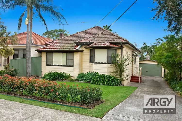20 Barnards Avenue, Hurstville NSW 2220