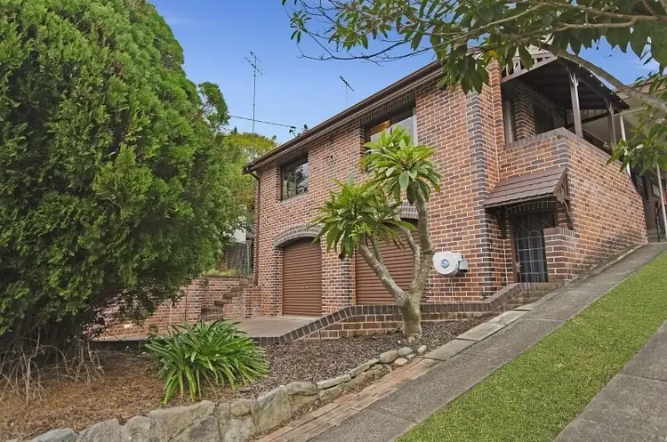 Second view of Homely house listing, 10 Merrilong Avenue, Mount Kuring-gai NSW 2080