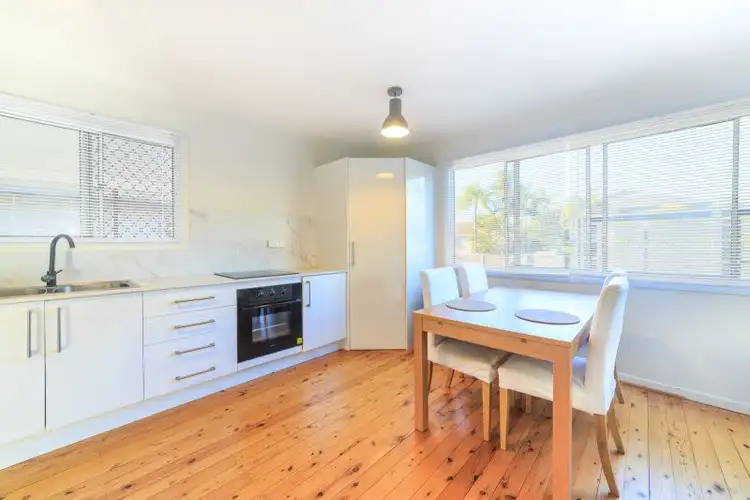 114 Whiting Street, Labrador QLD 4215