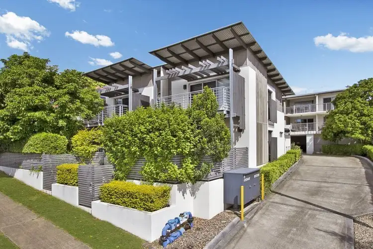 Main view of Homely townhouse listing, 1/77 Douglas Street, Greenslopes QLD 4120