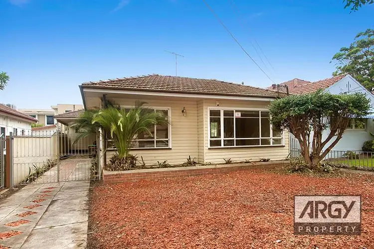 19 Bristol Road, Hurstville NSW 2220