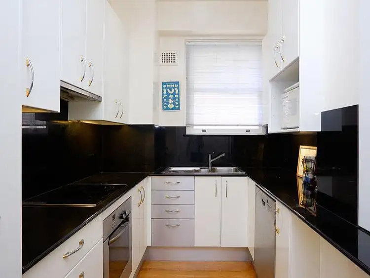 Third view of Homely apartment listing, 6/22 Roslyn Gardens, Elizabeth Bay NSW 2011