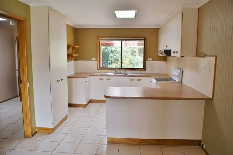 Fifth view of Homely house listing, 35 Pinnacle Drive, Rawson VIC 3825