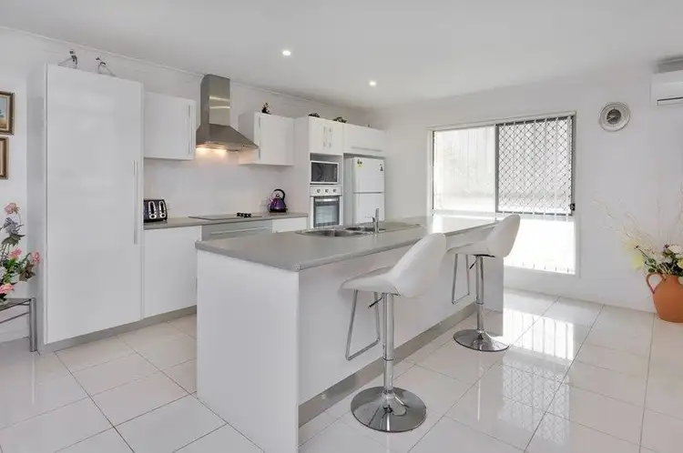 51 Kordan Boulevard, Raceview QLD 4305