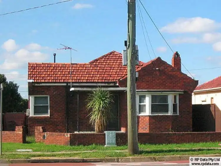 161 Great Western Highway, Mays Hill NSW 2145