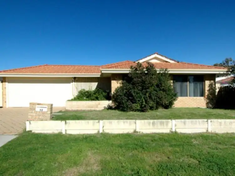 17 Ellamere Retreat, Maddington WA 6109