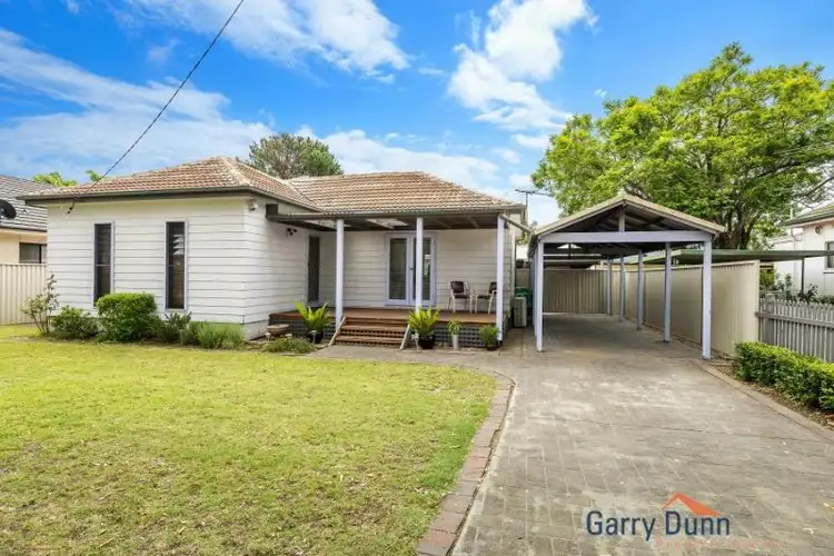 20 Anzac Mews, Wattle Grove NSW 2173