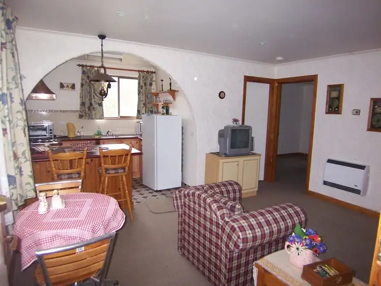 Fourth view of Homely unit listing, 1/896 Great Alpine Road, Freeburgh VIC 3741