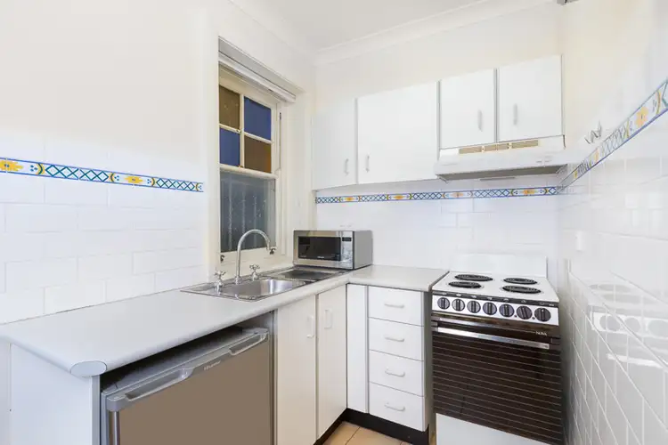Fifth view of Homely apartment listing, 2/121 Macleay Street, Potts Point NSW 2011