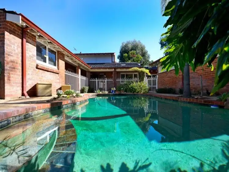 Second view of Homely house listing, 2 Topaz Place, Carine WA 6020