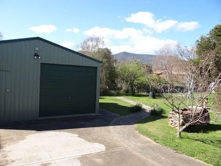 Sixth view of Homely house listing, 3 Chandler Court, Porepunkah VIC 3740
