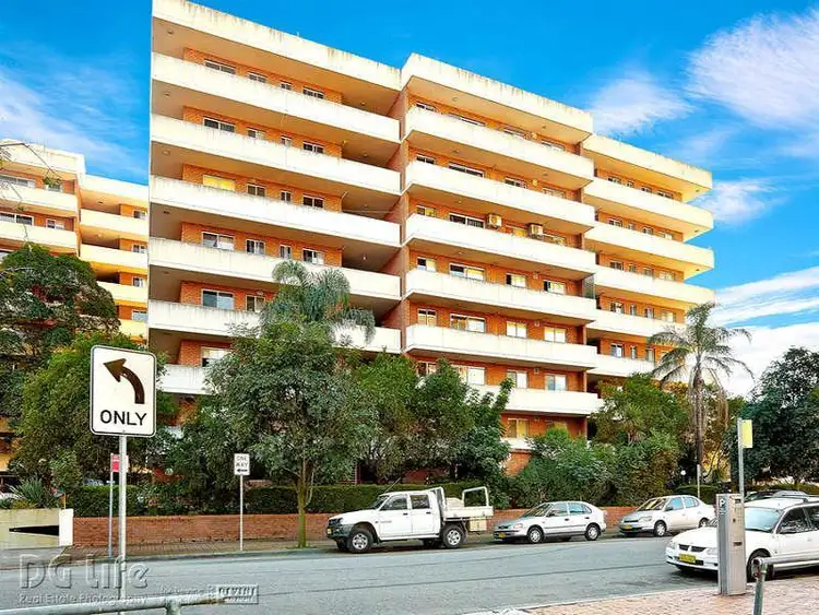 35/128 Macquarie Street, Parramatta NSW 2150