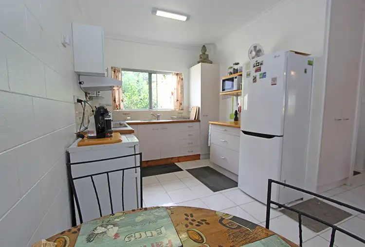 Second view of Homely unit listing, 4/8-10 Mt Peter Road, Edmonton QLD 4869